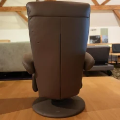 Fernsehsessel Easyswing Bezug Leder 24 Longlife Schlamm Braun Fuß Teller Bezogen