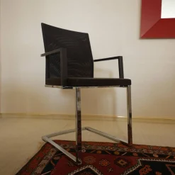 Freischwinger X15 Mit Armlehnen Sitz Leder Schwarz Rücken Gewebe Elastisch Schwarz Gestell Chrom Hochglanz