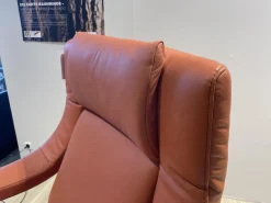 Funktionssessel Yoko No2 Leder C Revolution Paprika Orange Drehteller Nickel Satiniert Motorisch Verstellbar