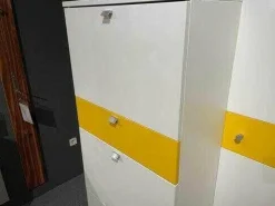 Garderobe MC UNA Weiß Hochglanz 60HG Mit Gelben Akzenten Hochglanz 75HG