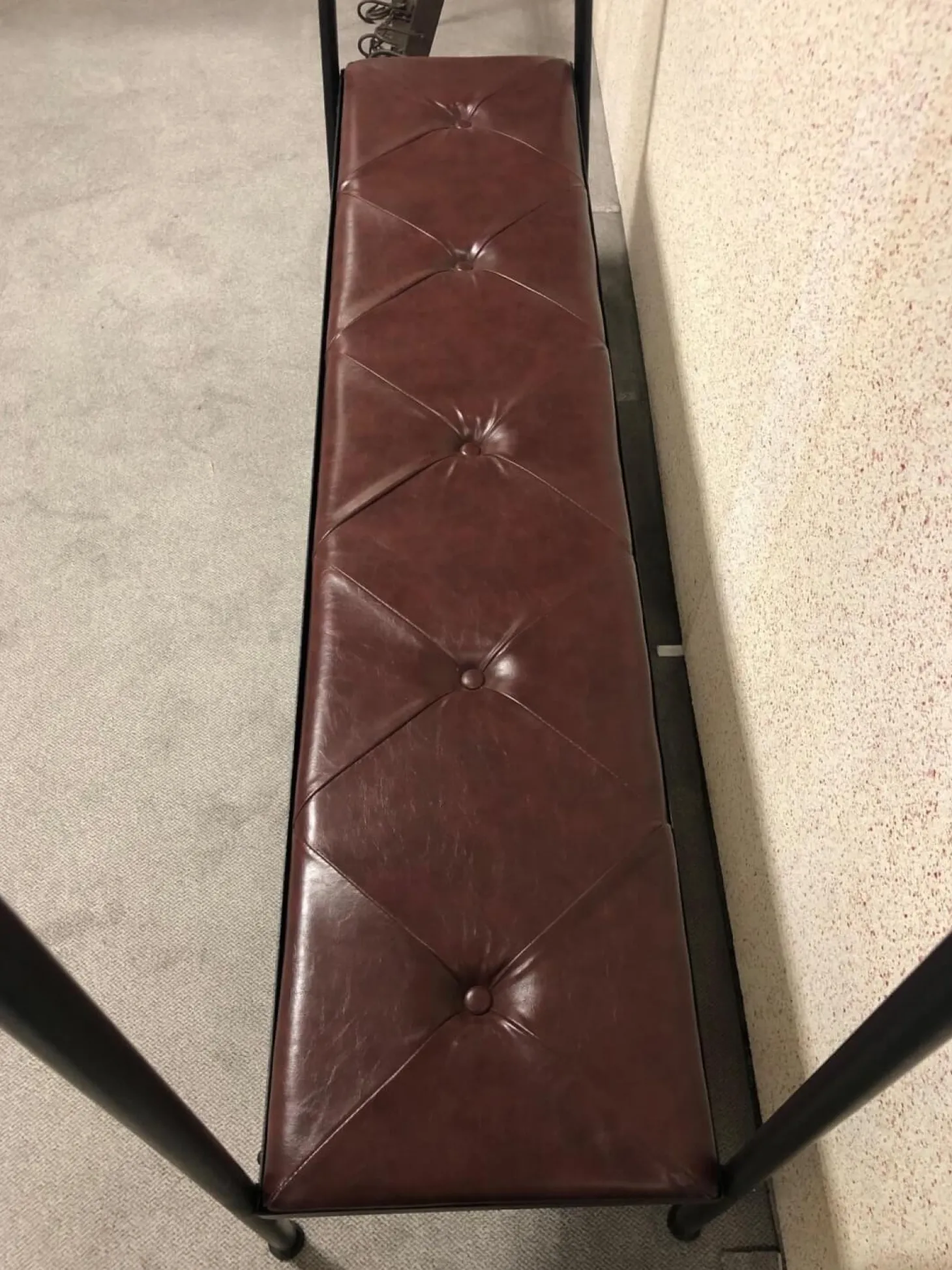 Garderobe Modell 80796 Gym Bench Kunstleder Bordeaux Rot Rahmen Stahl Lackiert Schwarz