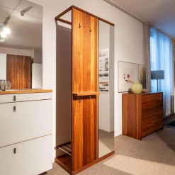 Garderobe Nussbaum Teilverdeckt 80x192