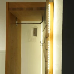 Garderobe V Organo Wildeiche Rustiko Inklusive Seitliche Beleuchtung Mit Schalter