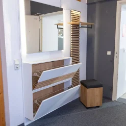 Garderobe Yonna Lack Weiß Holzlamellen Natur Gebürstet Stoff 97 Anthrazit Mit Beleuchtung