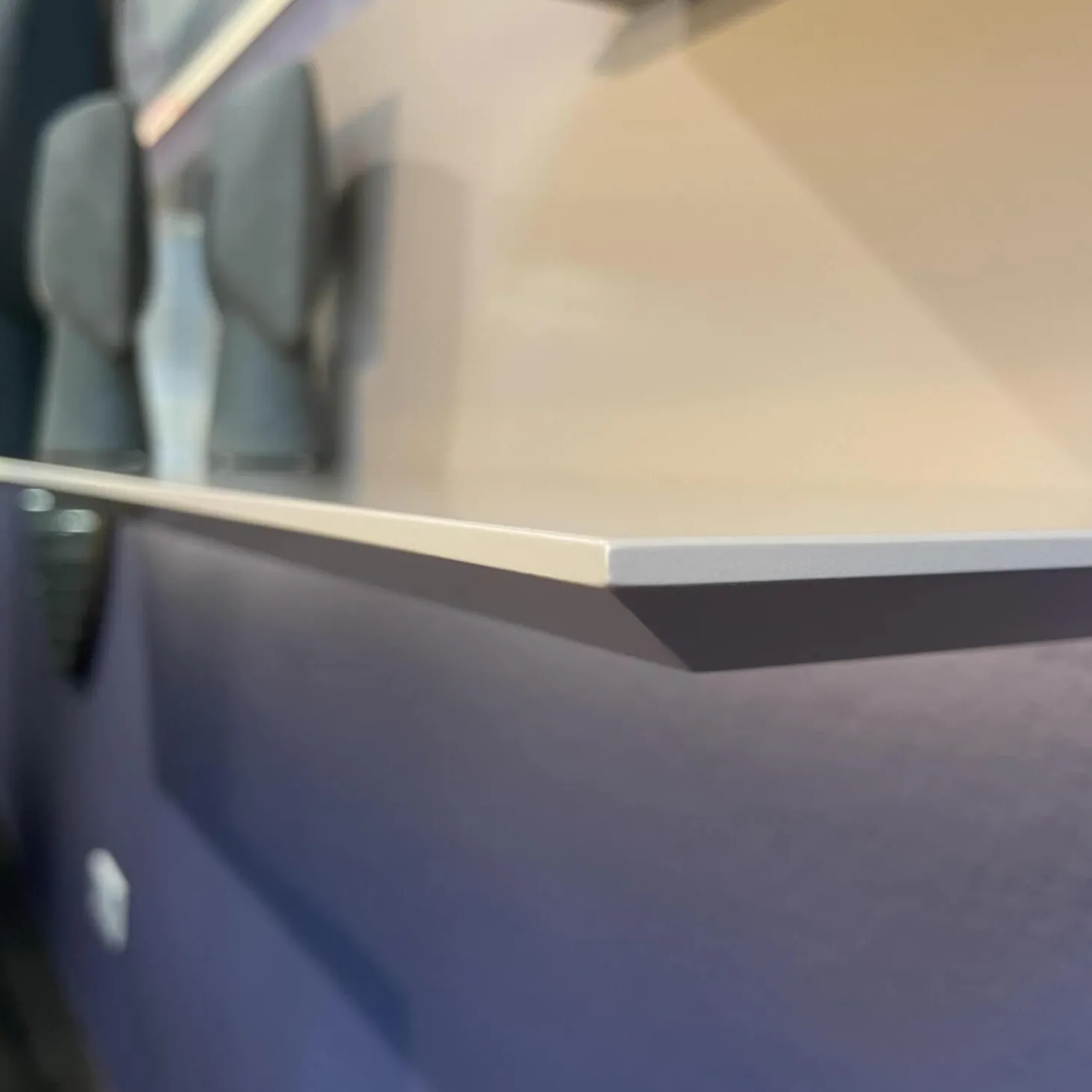 Garderobenlösung Lilu Winkelregal Lack Rosenquarz Winkelregal Lack Manor Spiegel mit Beleuchtung