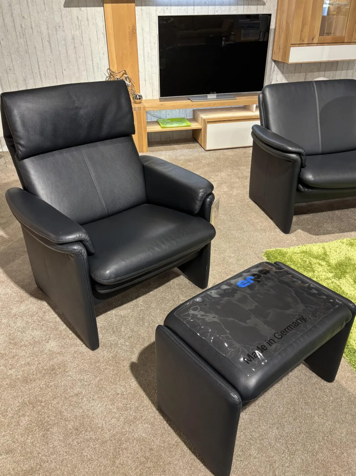 Garnitur City Leder 43.876 Dunkelblau mit Sessel und Hocker