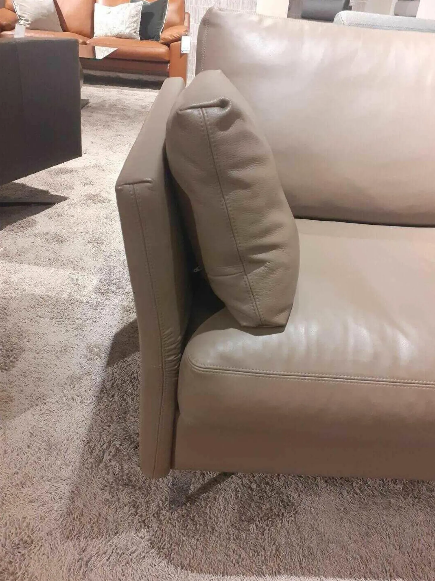 Garnitur CL 990 Leder 42 Fango 2 Sofas 1 Kopfstütze