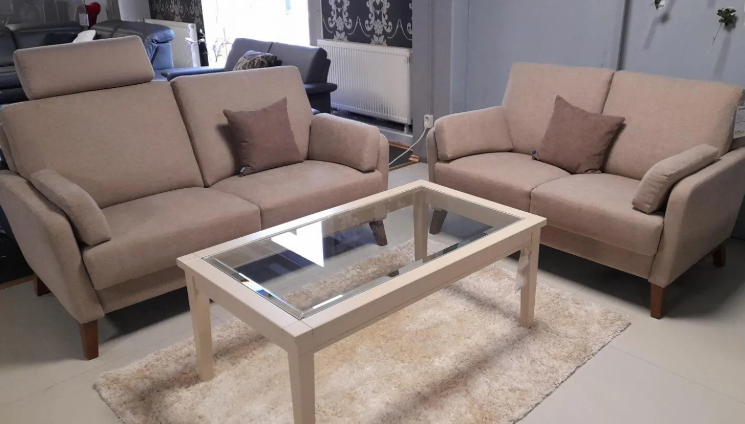 Garnitur KS 032219 Münichau Stoff JAB Donovan Braun 1-1354-075 Fuß Buche Nussbaumfarbig