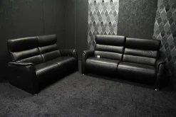 Garnitur Lenny Leder Dolcia schwarz mit 2 x Motor Relax +Heizung und 2 x manuell Relax