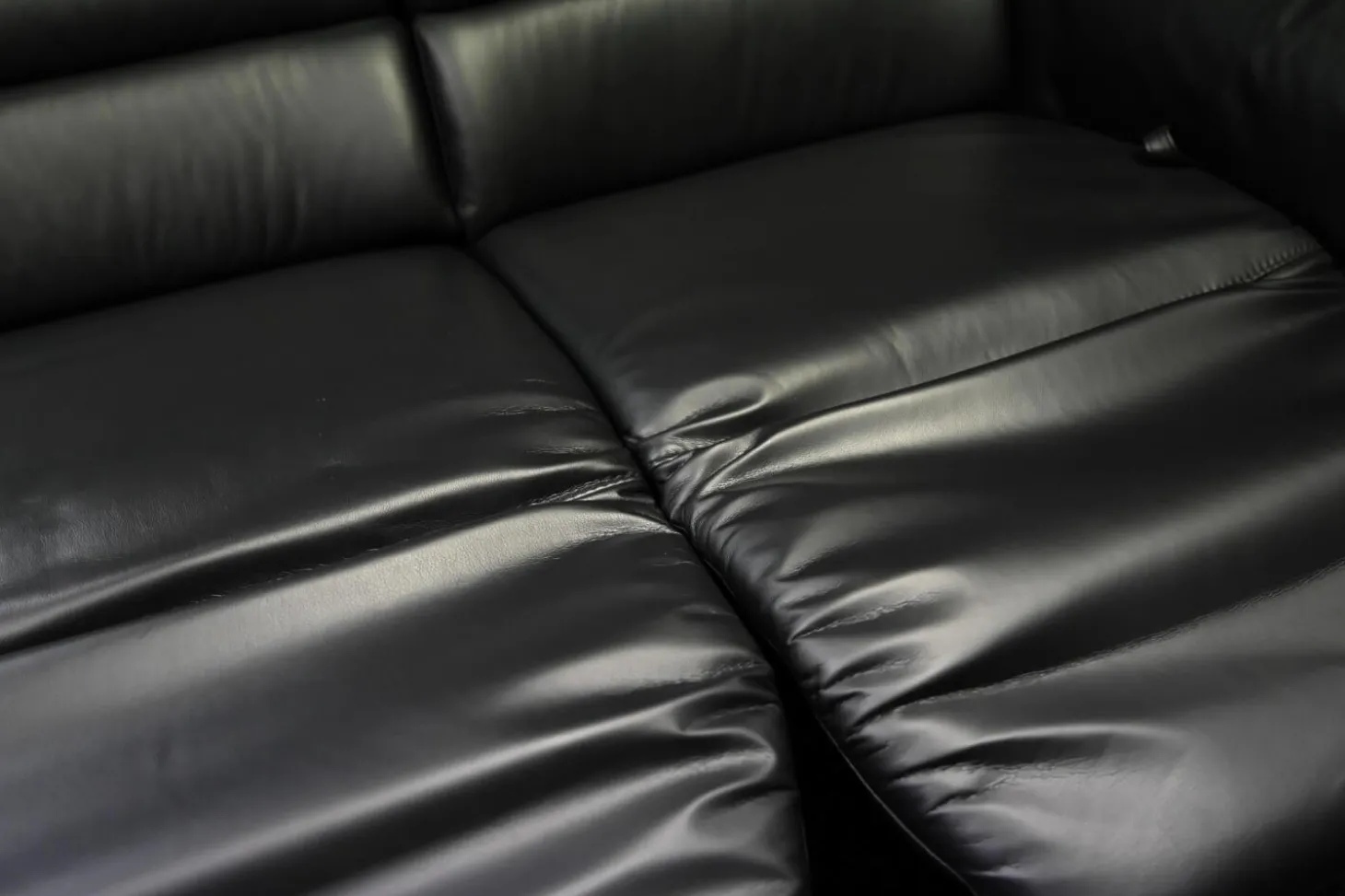 Garnitur Lenny Leder Dolcia schwarz mit 2 x Motor Relax +Heizung und 2 x manuell Relax