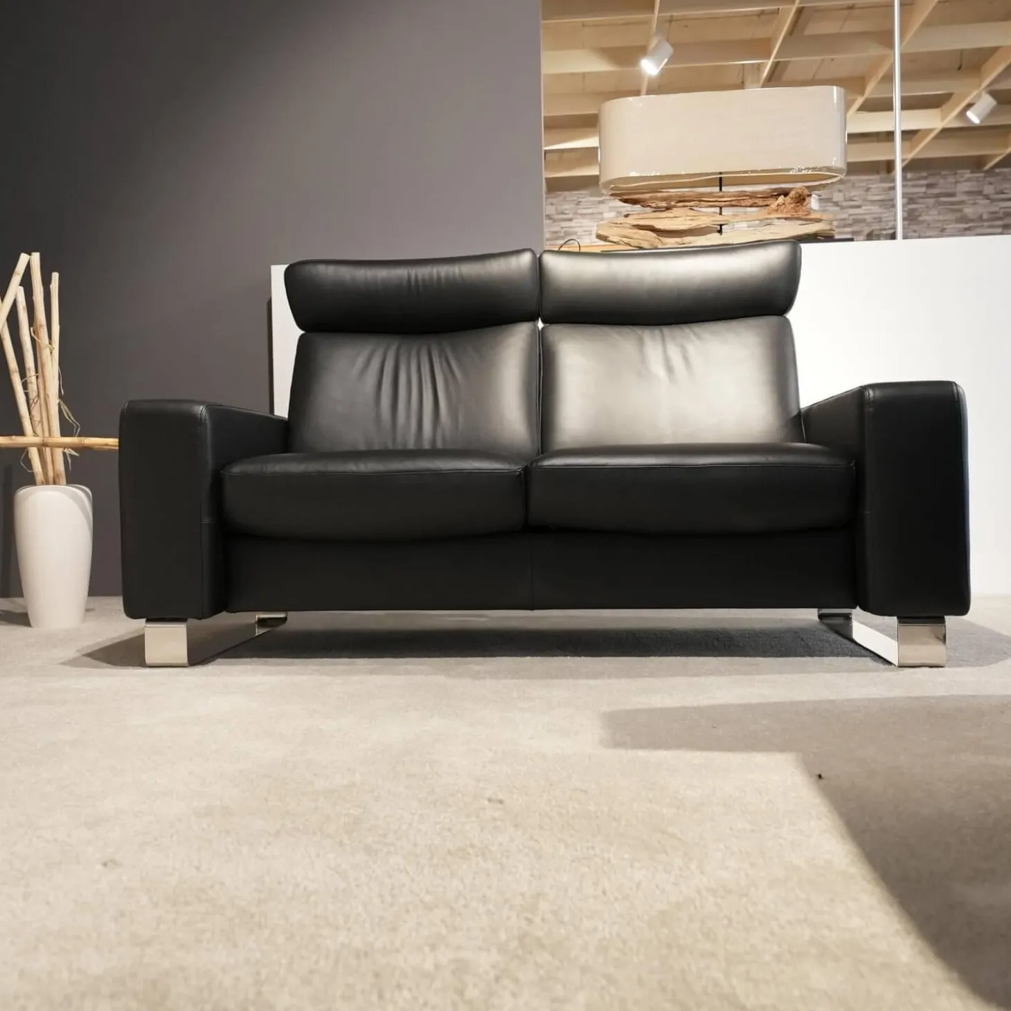 Garnitur Space Leder Paloma Schwarz Füße Edelstahl 2 Sofas