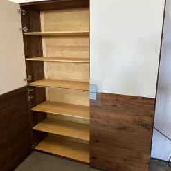 Geschirrschrank Farn Korpus Astiger Nussbaum Natur Geölt Glas 9010 Weiß Matt