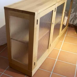 Glasvitrine Kirschbaum Geölt Modell 5176 Mit Riffglas