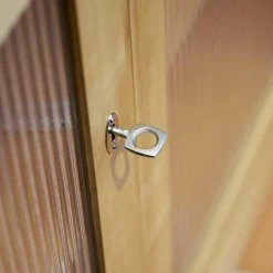 Glasvitrine Kirschbaum Geölt Modell 5176 Mit Riffglas