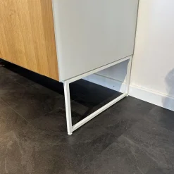 Highboard Cubus Pure Außen Eiche Natur Geölt Innen Buche Metallgestell Schwarz Mit Beleuchtung