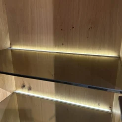 Highboard Mileto C Asteiche Gebürstet Geölt Gestell Metall Schwarz Mit LED Beleuchtung