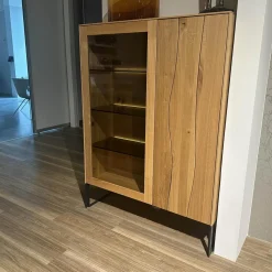 Highboard Mileto C Asteiche Gebürstet Geölt Gestell Metall Schwarz Mit LED Beleuchtung