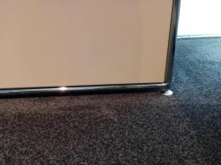 Highboard MLQE Beige Seidenmatt mit 4 Glas-Fachböden und Stahlror-System Verchromt