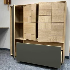 Highboard Murano Wildeiche massiv mit Glaselementen in grau