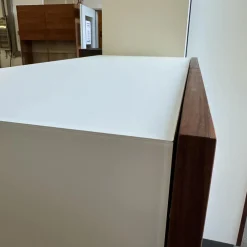 Highboard Schrank Tratum Klein Knorrige Eiche Natur Geölt Glas 9010 Weiß Matt Mit Lamellenfronten