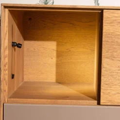 Highboard Set Puro Syle 461 Barrique Geölt Asteiche Gebürstet Farbglas Steingrau Sockel Metallrahmen Schwarz Inklusive LED Beleuchtung Ohne Rechtes Highboard