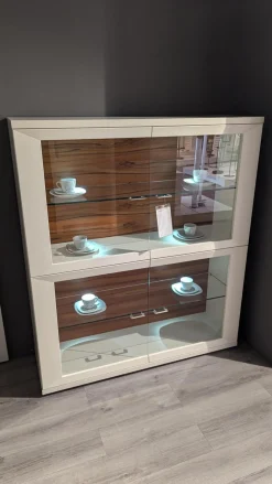 Highboard Square Lack Weiß Absetzung Tineo Mit LEB Beleuchtung