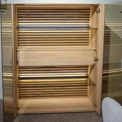 Highboard Yonna 7102 Kerneiche Natur Gebürstet Inklusive Beleuchtung