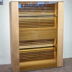 Highboard Yonna 7102 Kerneiche Natur Gebürstet Inklusive Beleuchtung