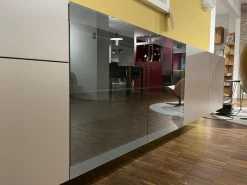 Hängesideboard Cubus Light Lack M10 Bronze Metallic Grau Inklusive Vitrinenbeleuchtung