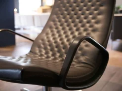 Hochlehn-Sessel DS-51 A Leder Touch Espresso Braun Ton in Ton Gestell 4-Fuß Chrom