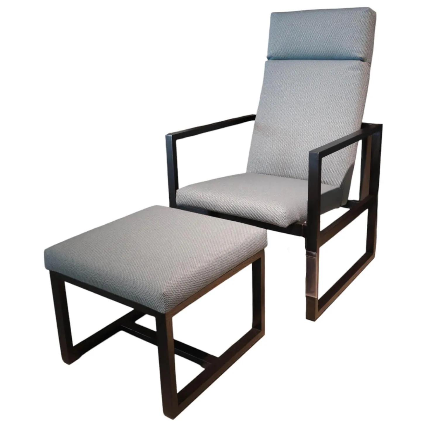 Hochlehnsessel Grace Wood Bezug Stoff 4057 61 Blau Grau Gestell Eiche Schwarz Gebeizt Inklusive Hocker