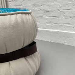 Hocker Chubby Chic Sitz Stoff Flock Türkis Weiß