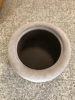 Hocker Circle Stoff Yeti Triton Hellgrau Eiche Natur Geölt