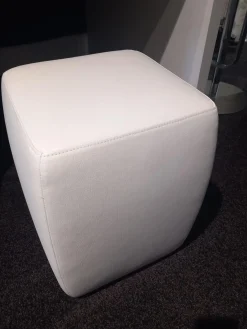 Hocker Miki Leder Namibia Weiß Füße Kunststoff