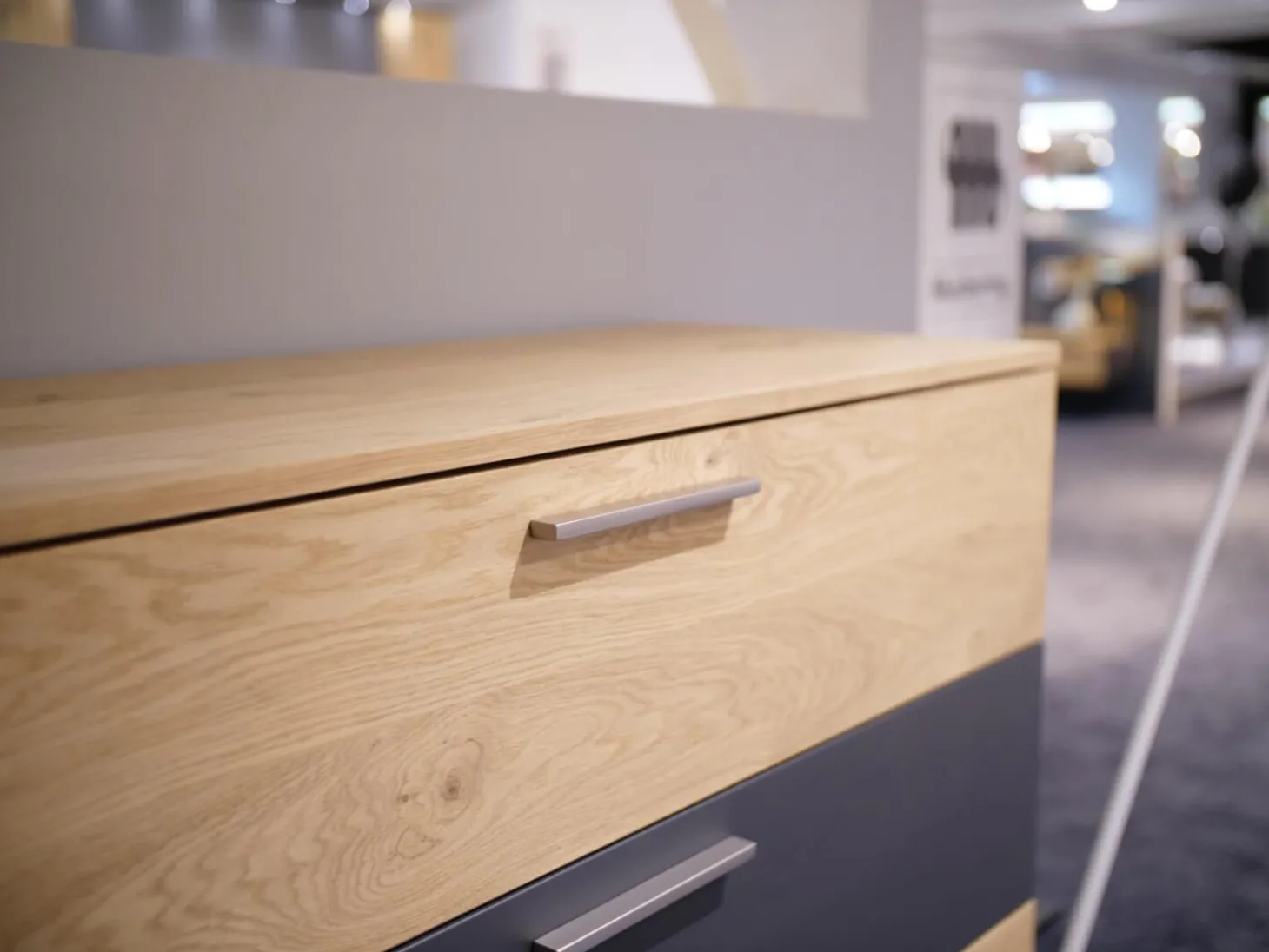 Jumbo-Kommode Montreal Balkeneiche Lack Basalt Grau