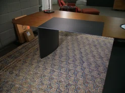 Keypiece Communication Desk Nussbaum Höhenverstellbar Mit Leder Ein- Und Auflagen