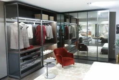 Kleiderschrank Gliss Master Larix Moro Glas Stopsol Grau Nussbaum mit Innenausstattung und Beleuchtung