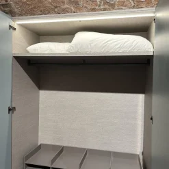 Kleiderschrank Gliss Master Korpus Melaminbeschichtet Shantung Grau Front Lack Blaugrau Mit Drehtür