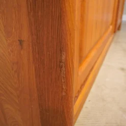 Kleiderschrank K6 Mit 2 Türen Teakholz