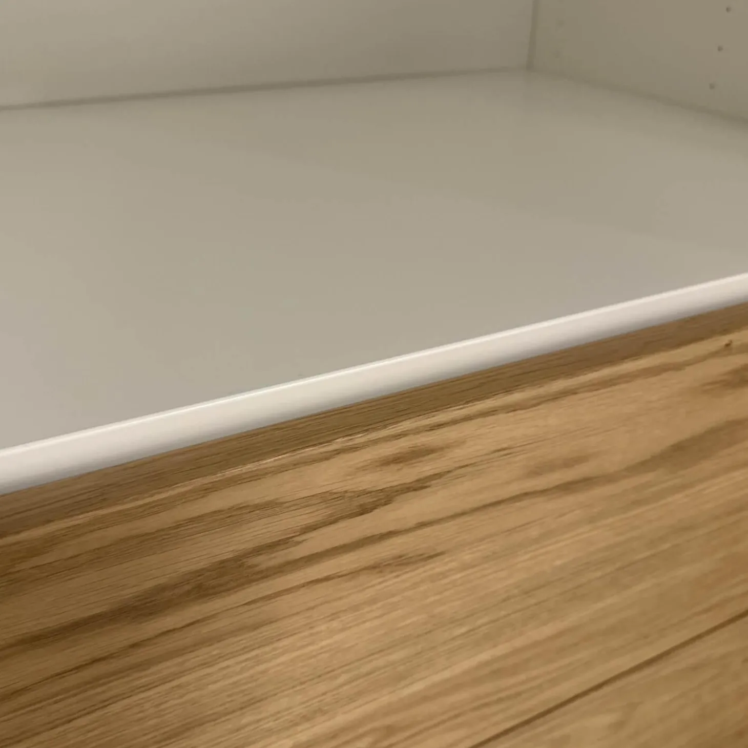 Kleiderschrank Multi Forma Lack Reinweiss Akzent Natureiche