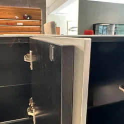 Kommode Alea Fronten Und Abdeckplatte Aluminium Natur Korpus Lack Schwarz Matt