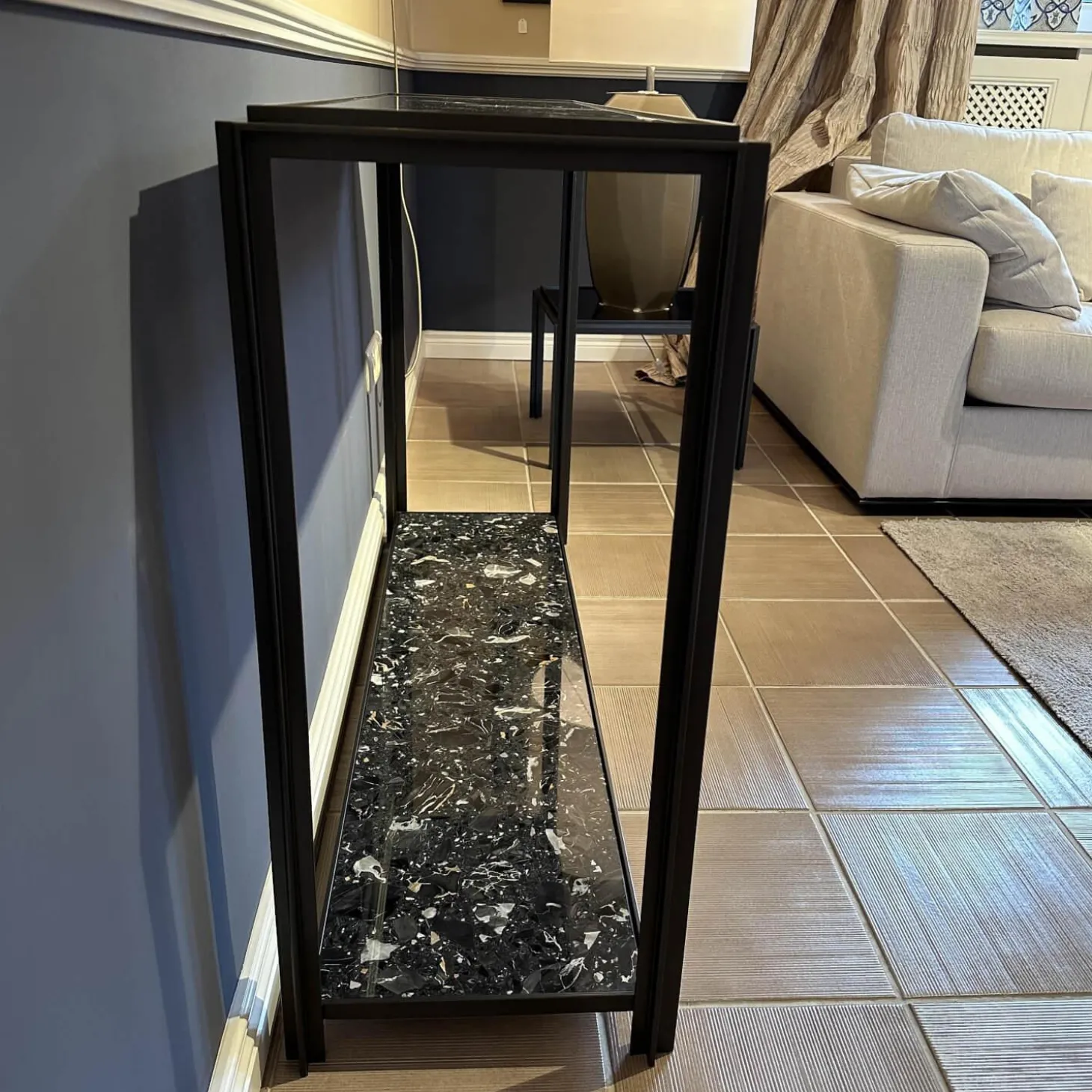 Konsole Hudson Platten Marmor Terrazzo Porto Schwarz Untergestell Bronze Matt