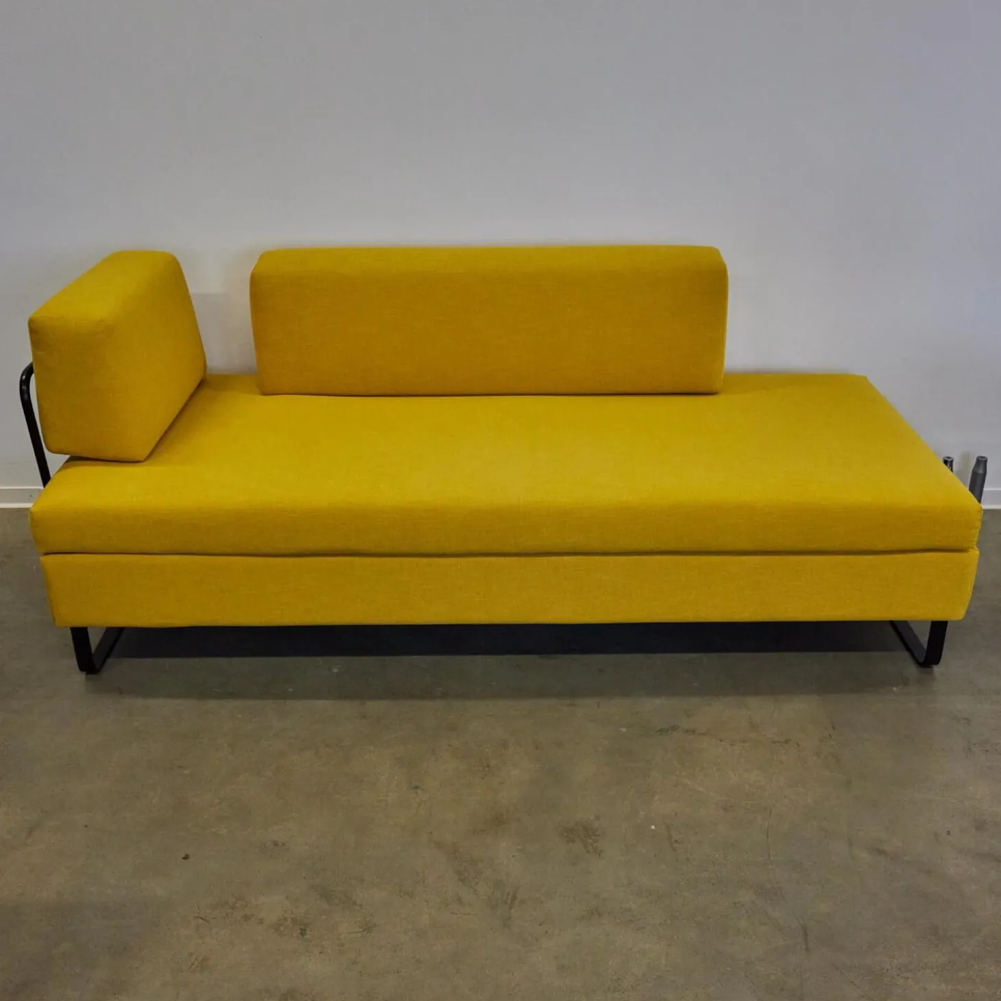 Liege Singolo Stoff Faro Gelb Fuß Schwarz Mit Bettkasten