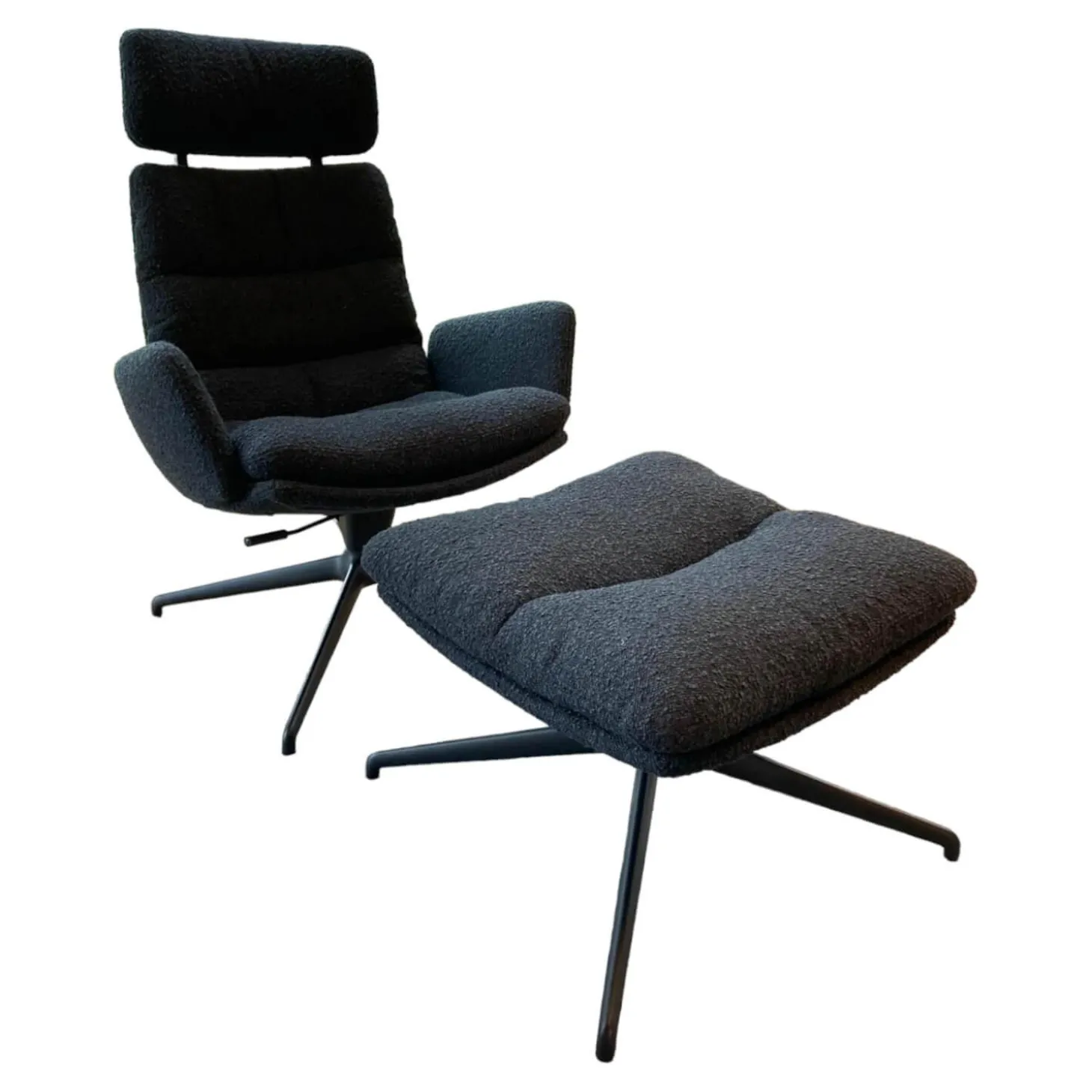 Lounge Sessel Arva Stoff Ascot Schwarz 2407 Sternfuß Struktur Schwarz Mit Wippmechanismus Inklusive Hocker