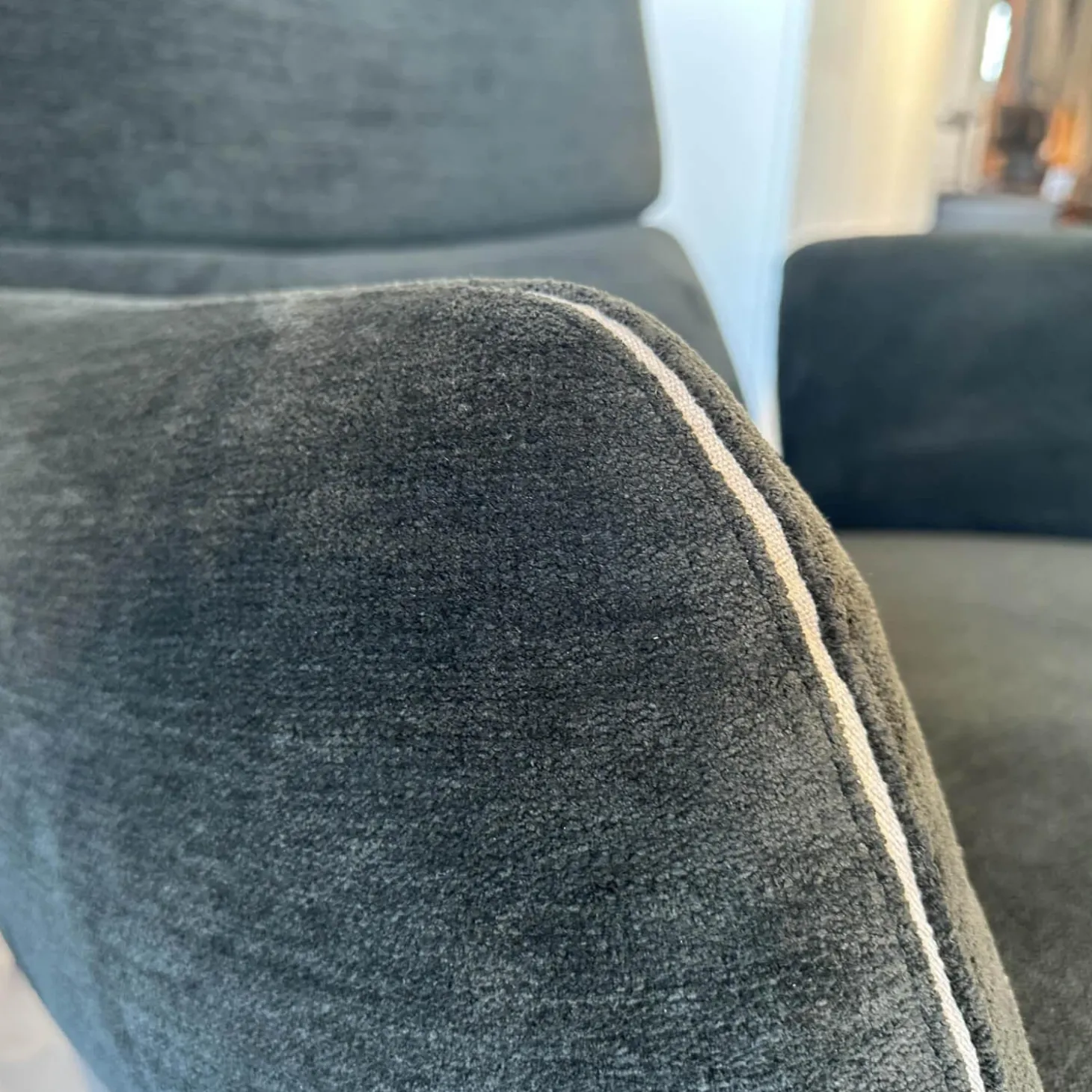 Loungesessel Jalis Niedrig Stoff 8144 Braun Grün Drahtgestell F01 Feinstruktur Schwarz Mit Hocker