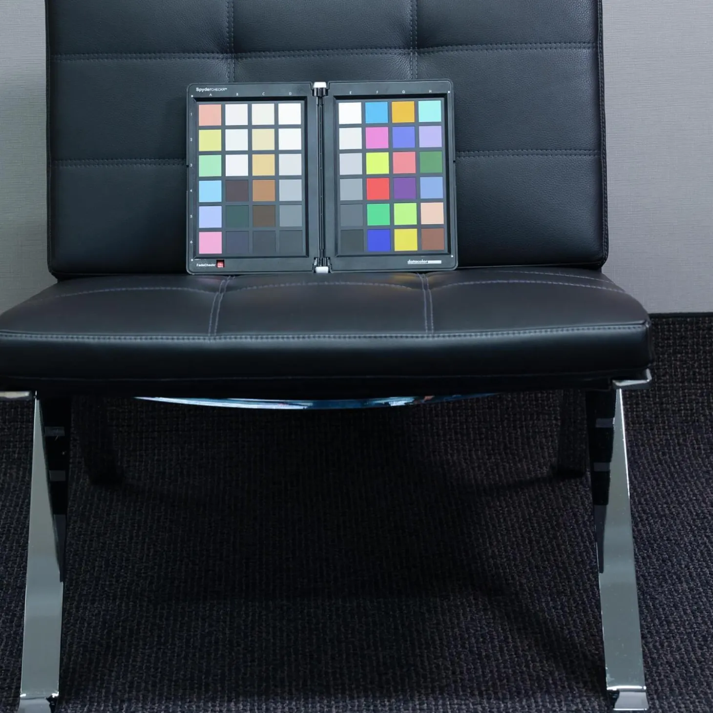 Loungesessel Leder Schwarz Gestell Chrom