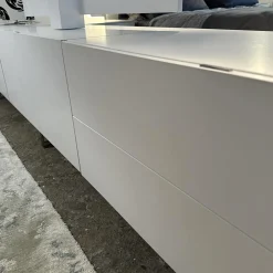 Lowboard Matrix Leder Weiß 13 Inklusive TV Einsatz Mit Kadelabdeckung