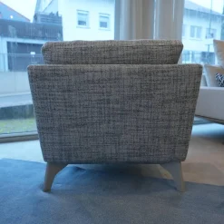 Modell Polo Living Sofa 2,5 sitzig BW 161-3001 Sessel Polo Living BW 161-1000 hellblau beigegrau Füße graublau