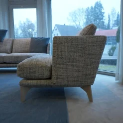 Modell Polo Living Sofa 2,5 sitzig BW 161-3001 Sessel Polo Living BW 161-1000 hellblau beigegrau Füße graublau