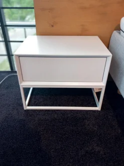 Nachttisch Modell 18125 GIG Lack Weiß